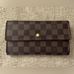 Vintage Louis Vuitton Damier Sarah Wallet